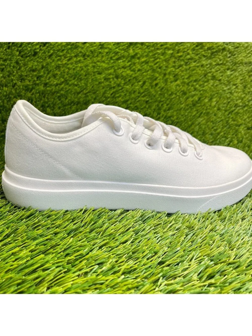 Allbirds Canvas Pipers 2 Womens Size 9.5 White Athletic Running Shoes Sneakers